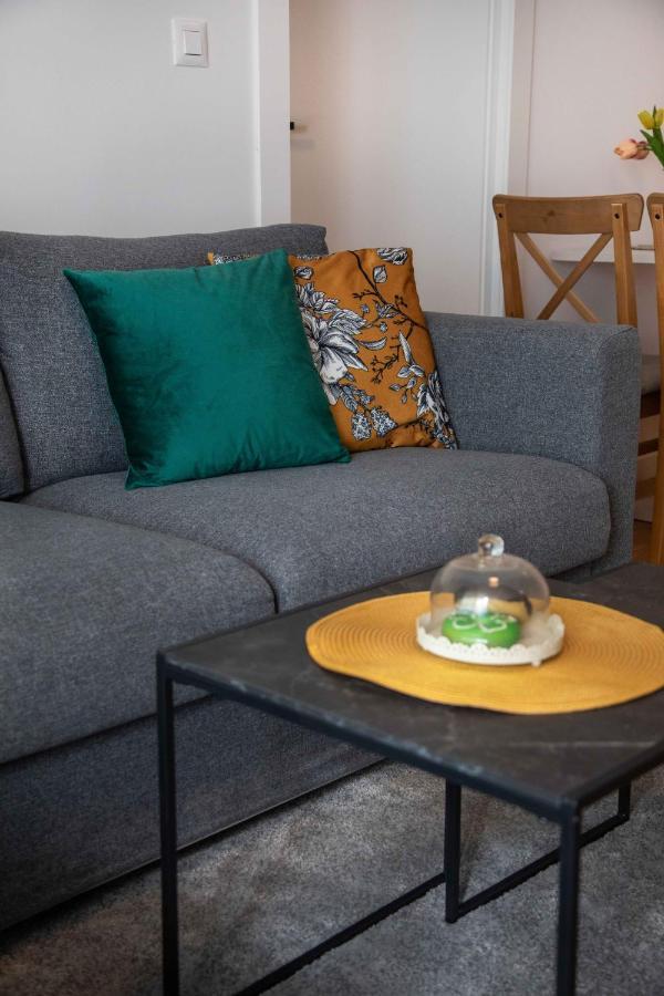 Design 2Bdr Apartment With Balcony- Free Parking زغرب المظهر الخارجي الصورة