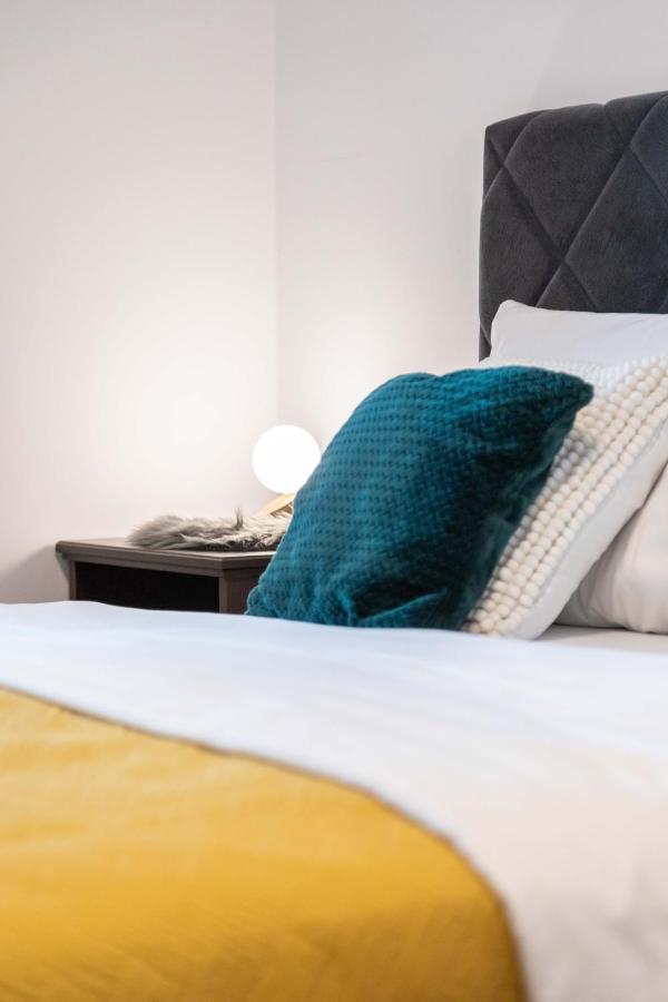 Design 2Bdr Apartment With Balcony- Free Parking زغرب المظهر الخارجي الصورة