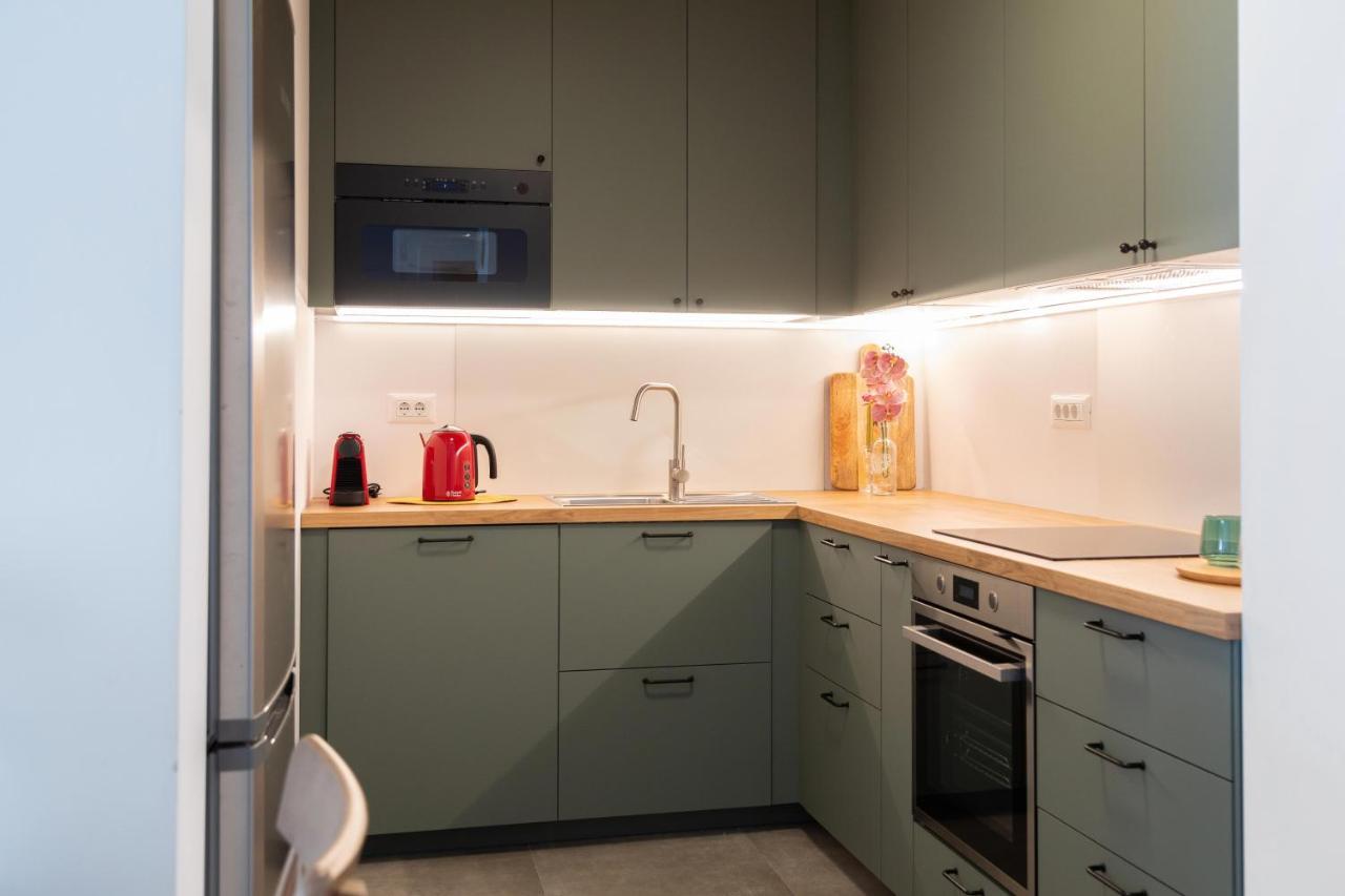 Design 2Bdr Apartment With Balcony- Free Parking زغرب المظهر الخارجي الصورة